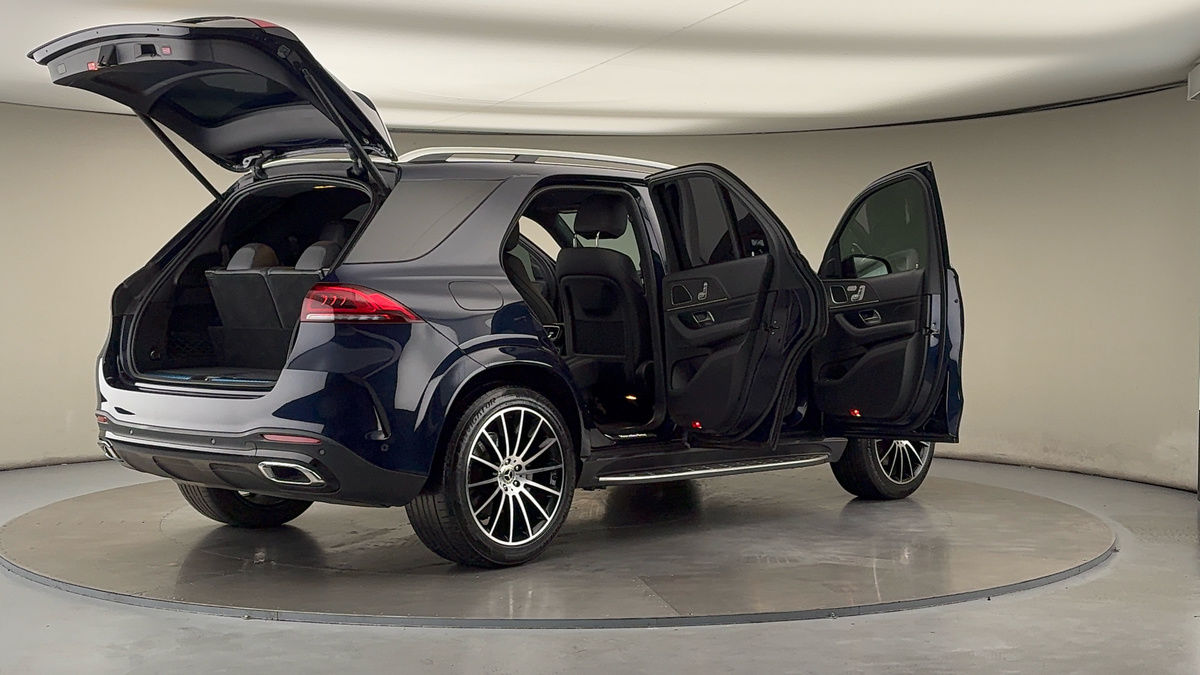 Used Mercedes-Benz GLE 2022 for sale - 75987102: Photo 60