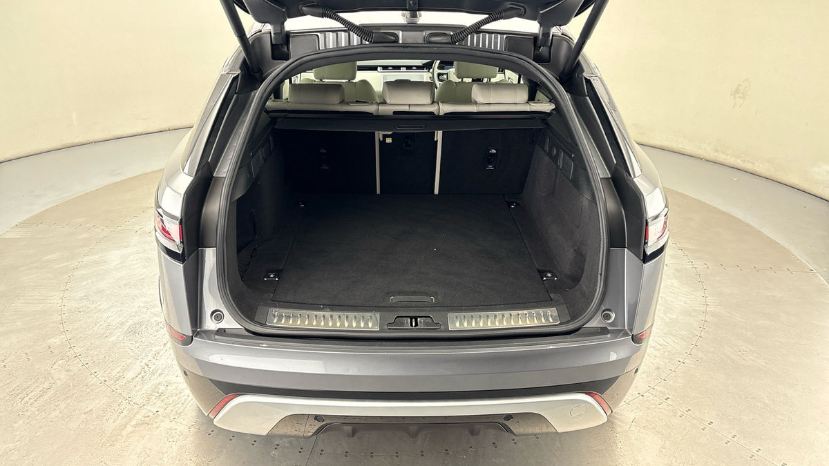 Used Land Rover Range Rover Velar 2022 for sale - 76712263: Photo 11