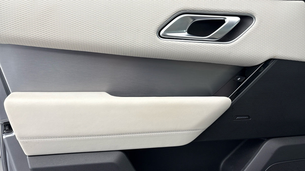 Used Land Rover Range Rover Velar 2022 for sale - 76712263: Photo 19