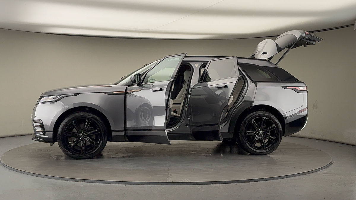 Used Land Rover Range Rover Velar 2022 for sale - 76712263: Photo 47