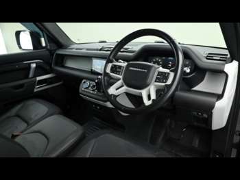 Used Land Rover Defender 90 2021 for sale - 74107134: Photo