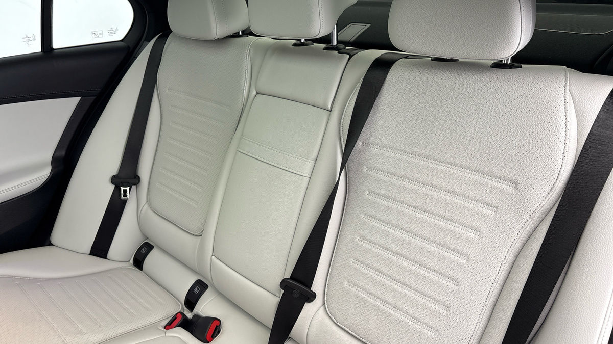 Used Mercedes-Benz C Class 2024 for sale - 77622197: Photo 8