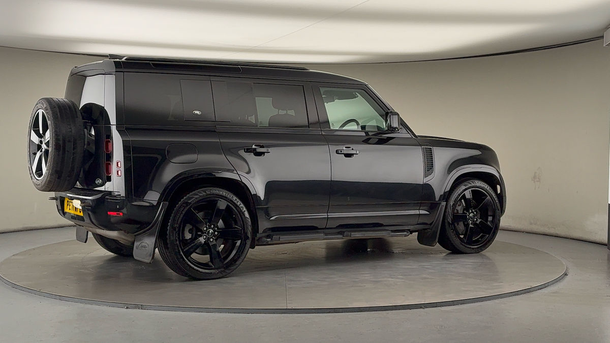 Used Land Rover Defender 110 2021 for sale - 76570848: Photo 38