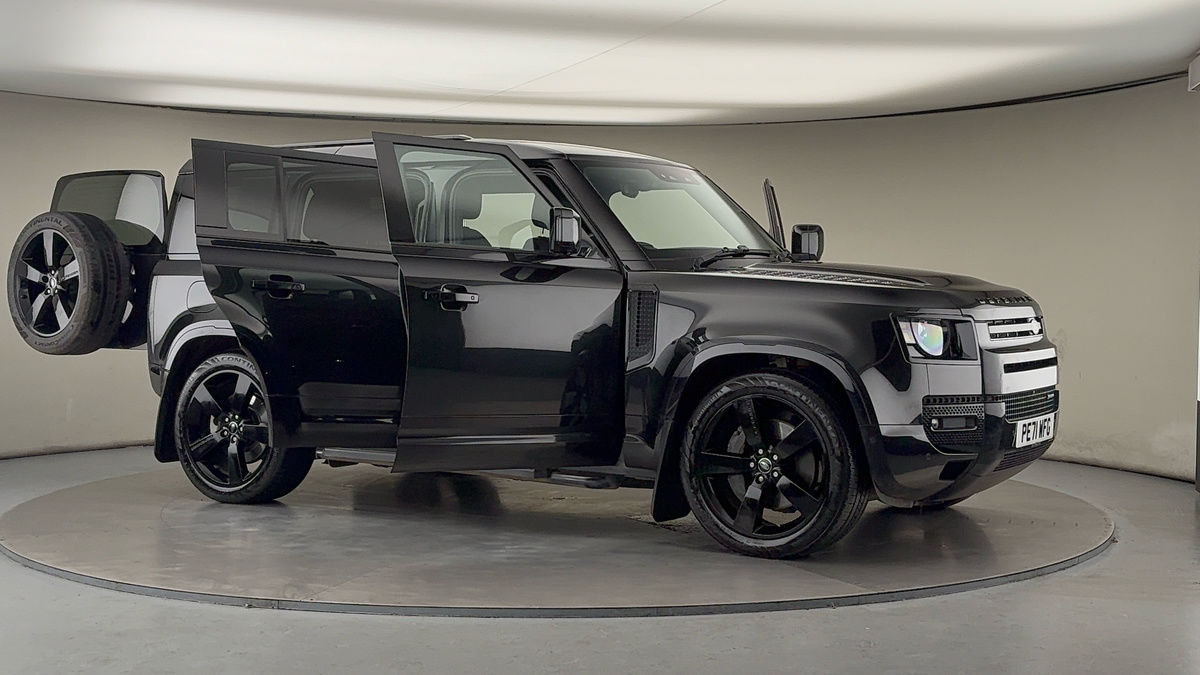 Used Land Rover Defender 110 2021 for sale - 76570848: Photo 54