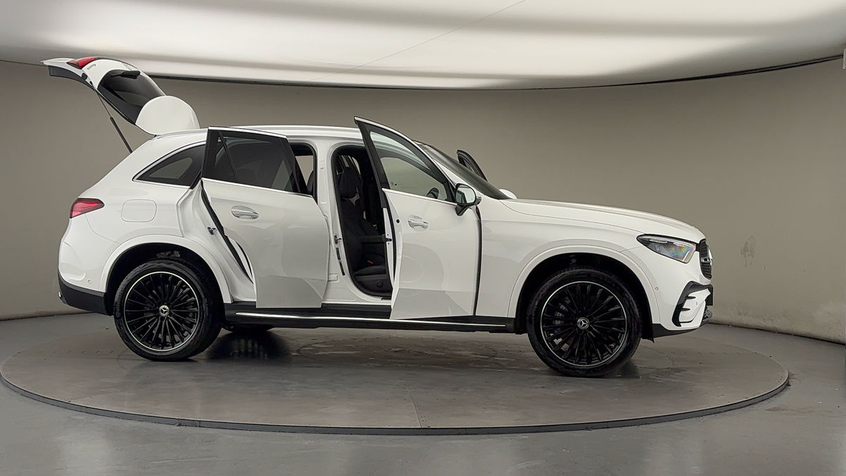 Used Mercedes-Benz GLC 2023 for sale - 77370429: Photo 56