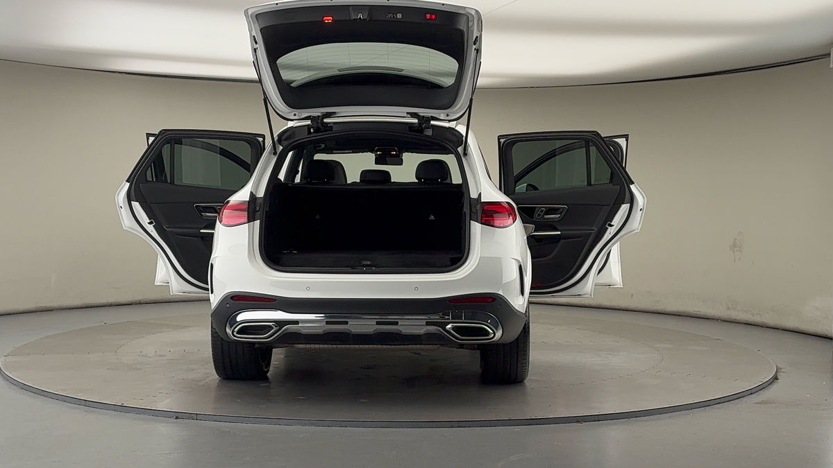 Used Mercedes-Benz GLC 2023 for sale - 77370429: Photo 61