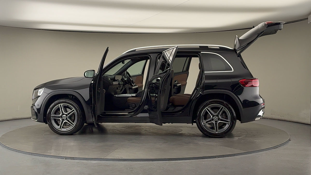 Used Mercedes-Benz GLB 2025 for sale - 76304612: Photo 47