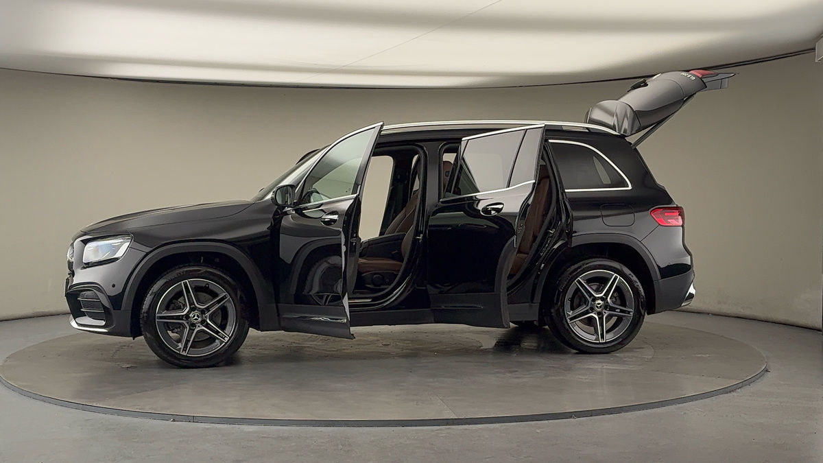 Used Mercedes-Benz GLB 2025 for sale - 76304612: Photo 48