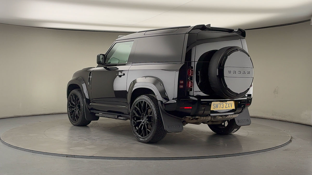 Used Land Rover Defender 2023 for sale - 77395042: Photo 2