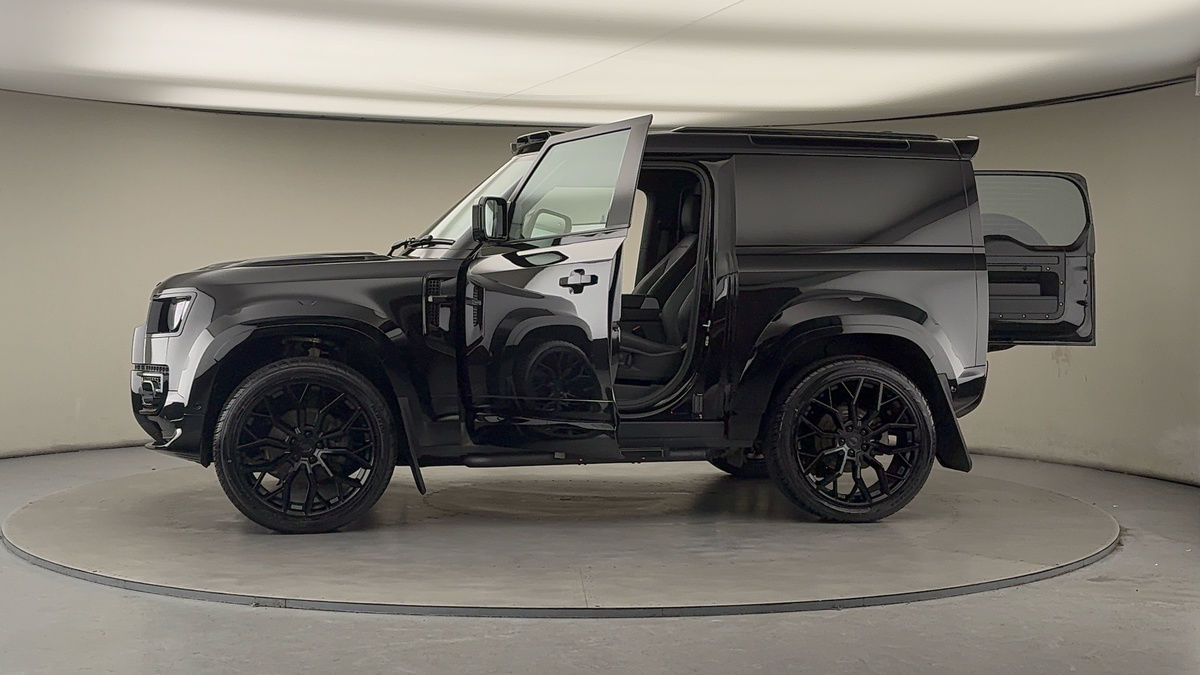 Used Land Rover Defender 2023 for sale - 77395042: Photo 48