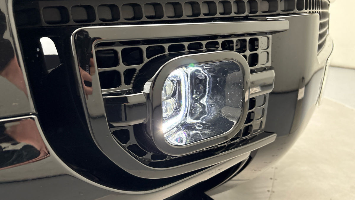 Used Land Rover Defender 2023 for sale - 77395042: Photo 9