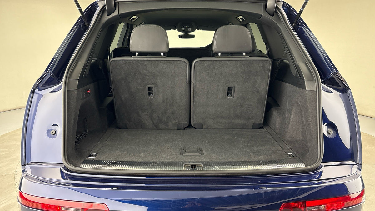 Used Audi SQ7 2023 for sale - 75937815: Photo 11