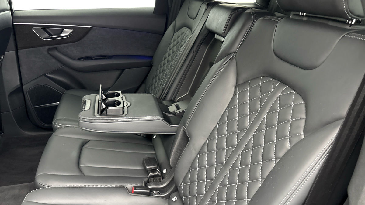 Used Audi SQ7 2023 for sale - 75937815: Photo 9