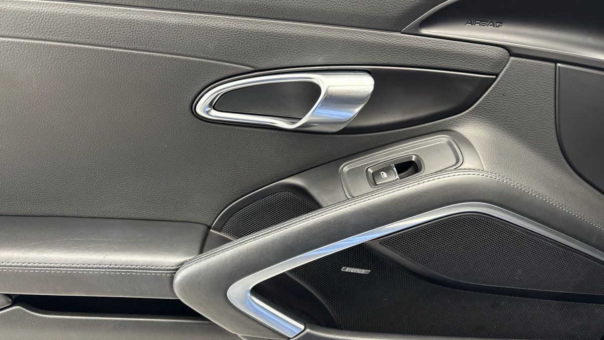 Used Porsche 718 Boxster 2018 for sale - 76740966: Photo 19