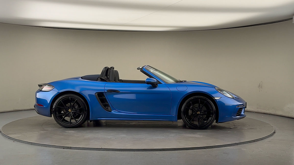 Used Porsche 718 Boxster 2018 for sale - 76740966: Photo 37