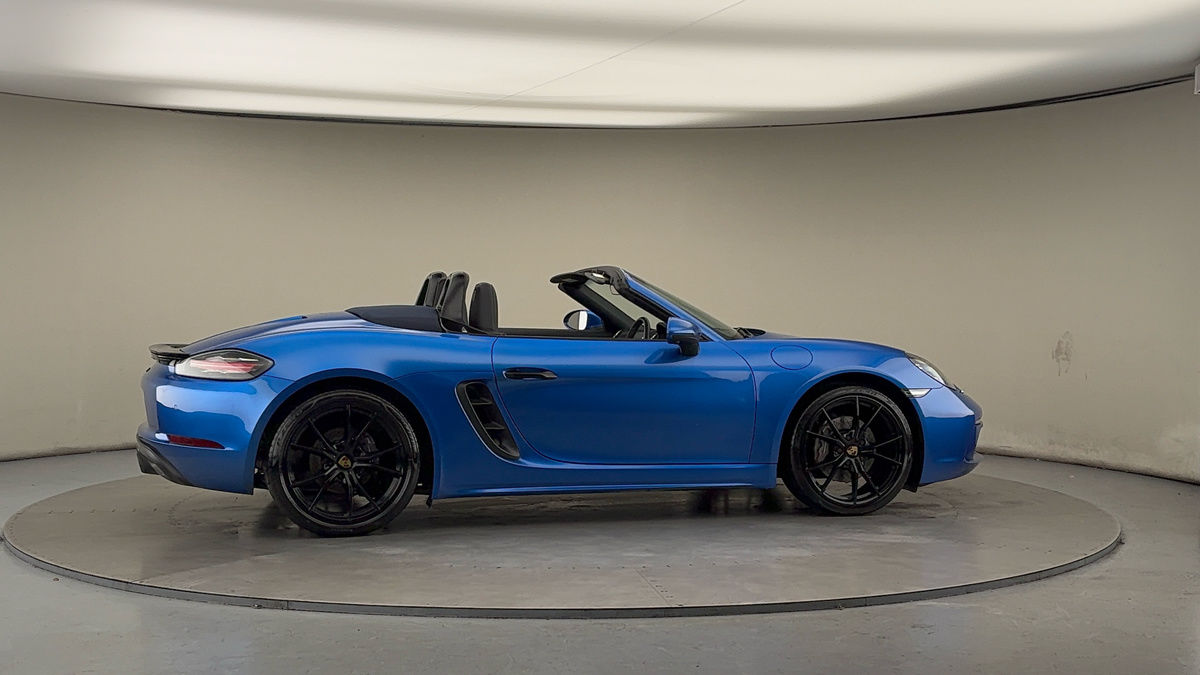 Used Porsche 718 Boxster 2018 for sale - 76740966: Photo 38