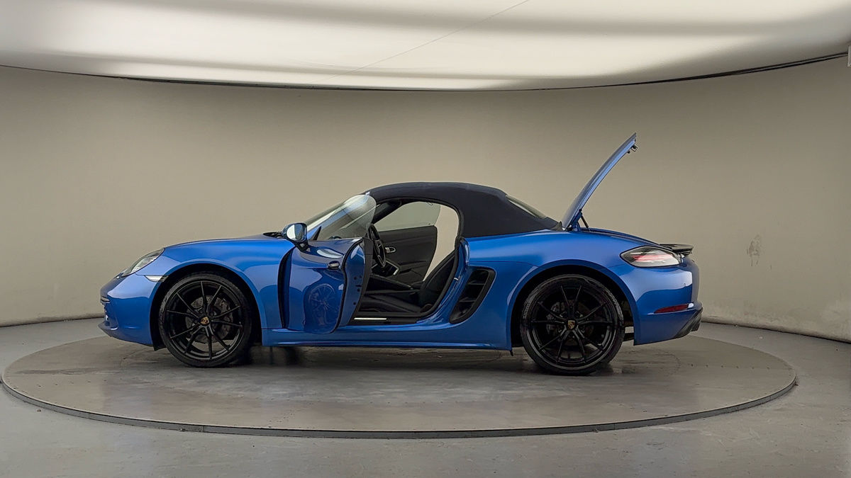 Used Porsche 718 Boxster 2018 for sale - 76740966: Photo 47