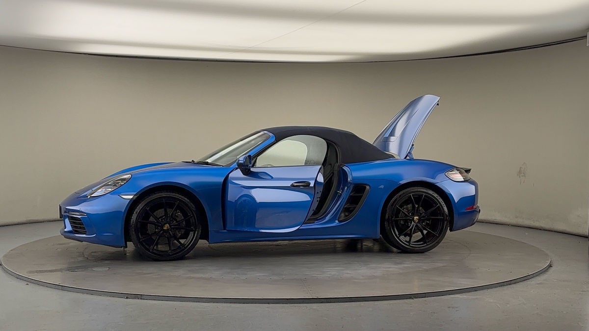 Used Porsche 718 Boxster 2018 for sale - 76740966: Photo 48