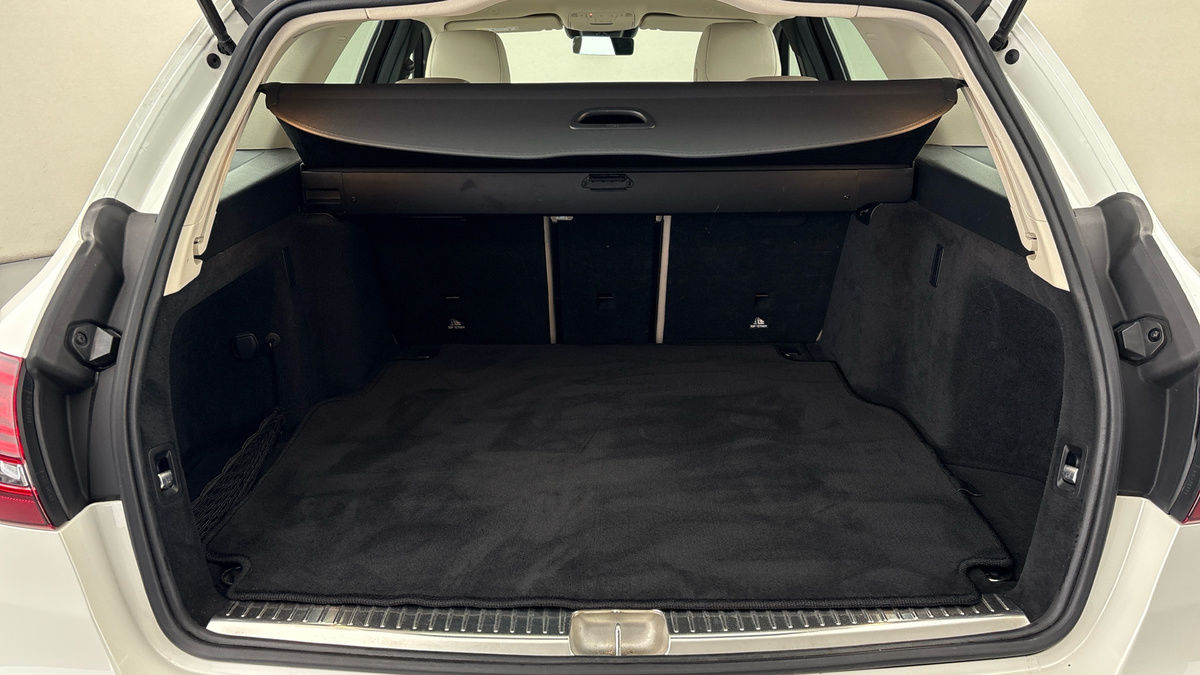 Used Mercedes-Benz C Class 2021 for sale - 76236445: Photo 11