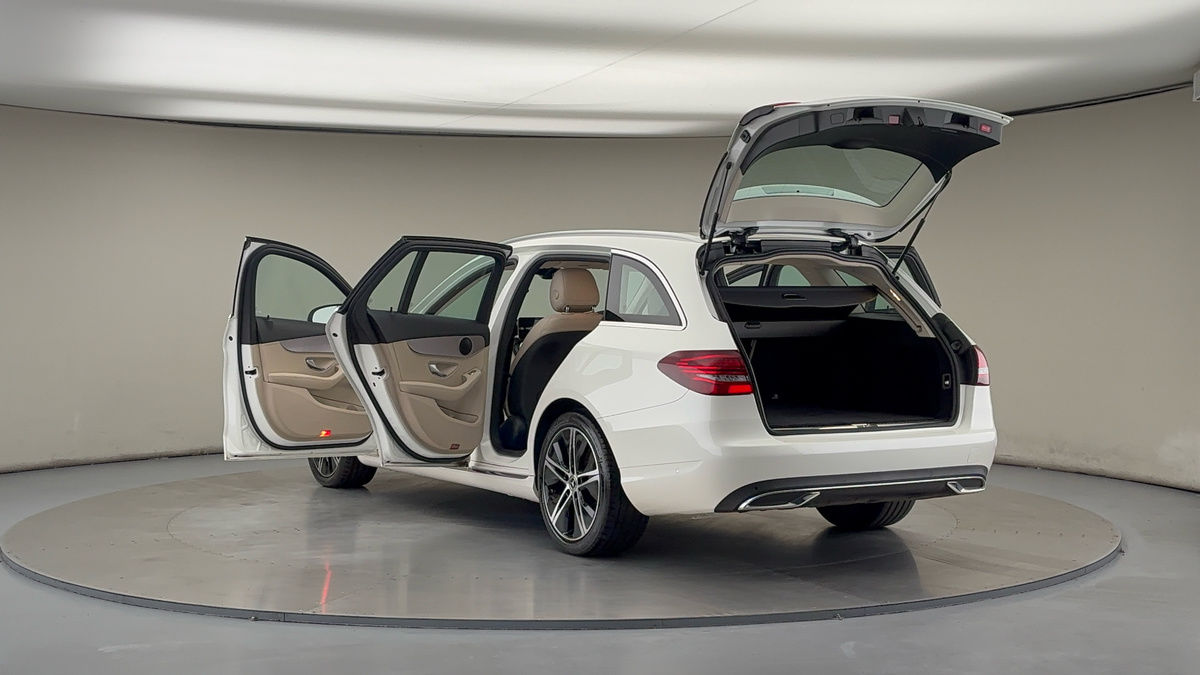 Used Mercedes-Benz C Class 2021 for sale - 76236445: Photo 23