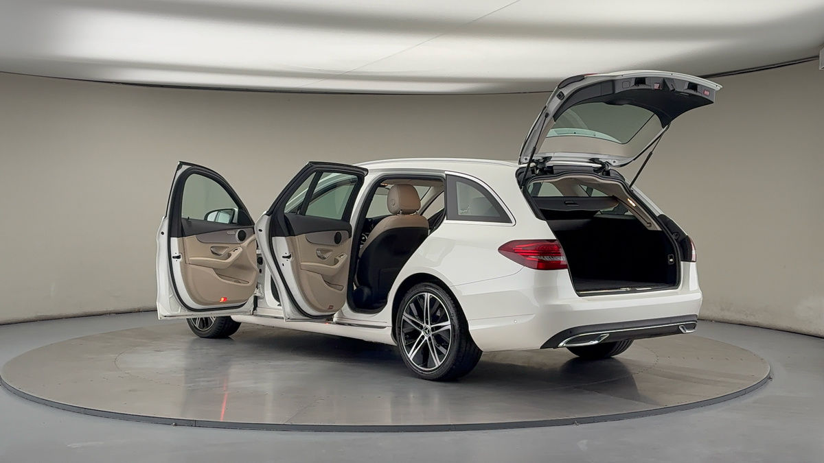 Used Mercedes-Benz C Class 2021 for sale - 76236445: Photo 44