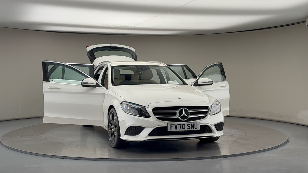 Used Mercedes-Benz C Class 2021 for sale - 76236445: Photo 53