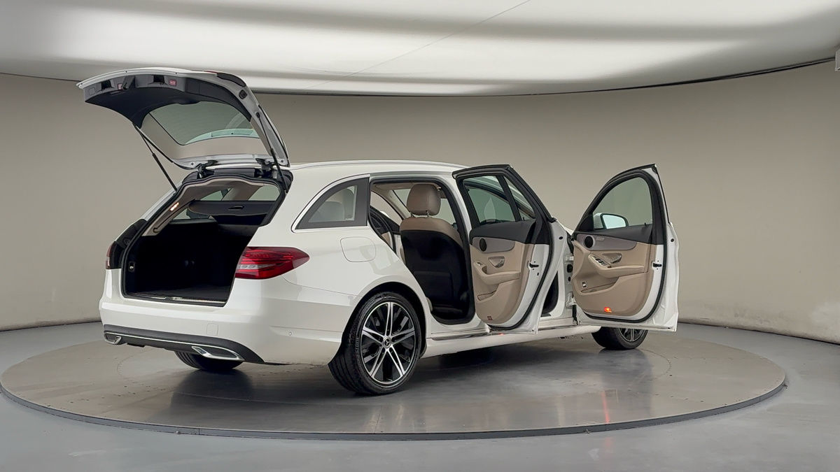 Used Mercedes-Benz C Class 2021 for sale - 76236445: Photo 59