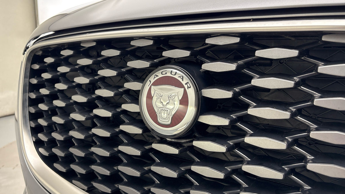 Used Jaguar F-Pace 2022 for sale - 76357230: Photo 24