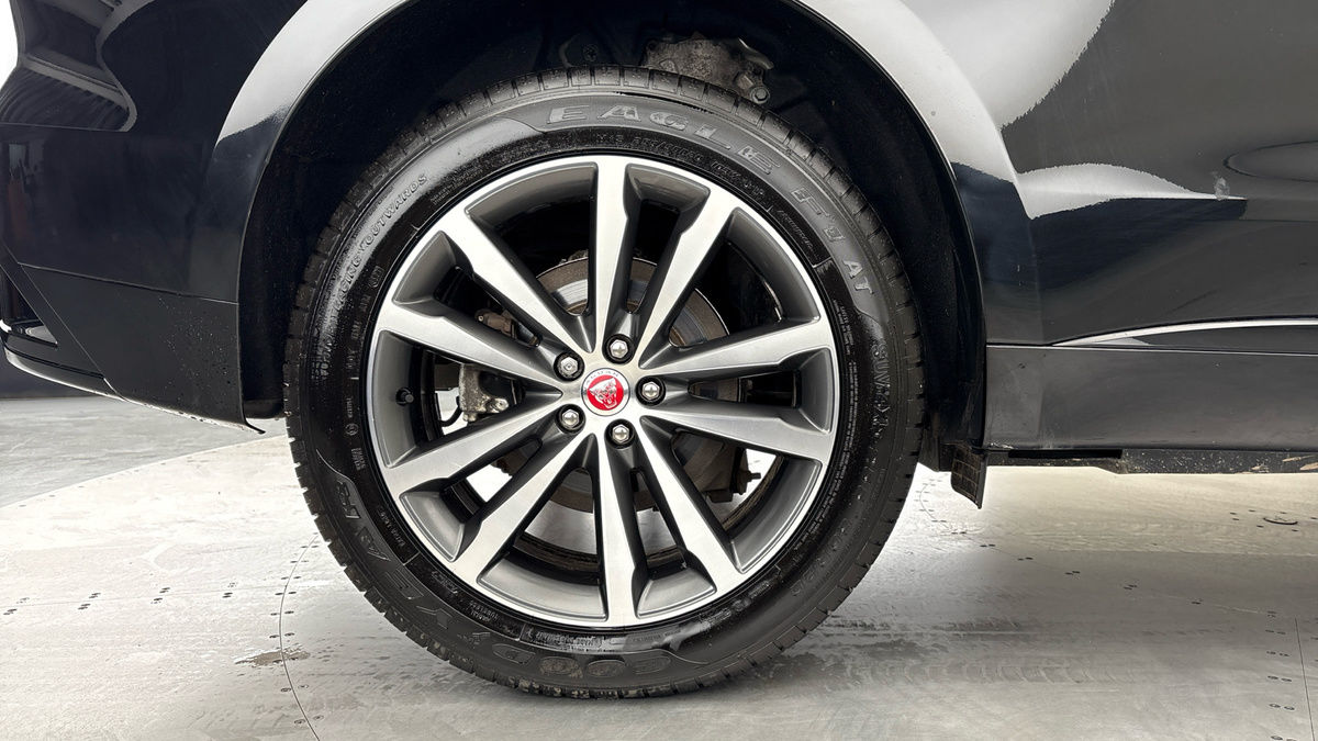 Used Jaguar F-Pace 2022 for sale - 76725445: Photo 10