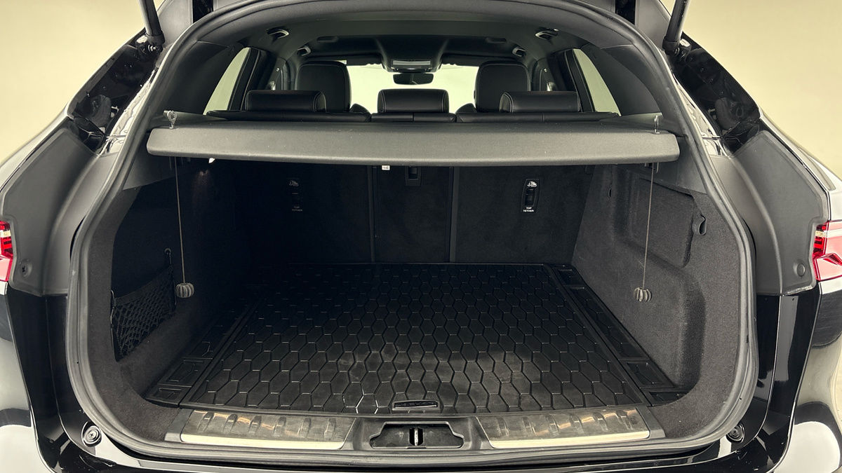 Used Jaguar F-Pace 2022 for sale - 76725445: Photo 11