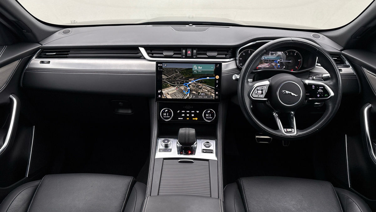 Used Jaguar F-Pace 2022 for sale - 76725445: Photo 12