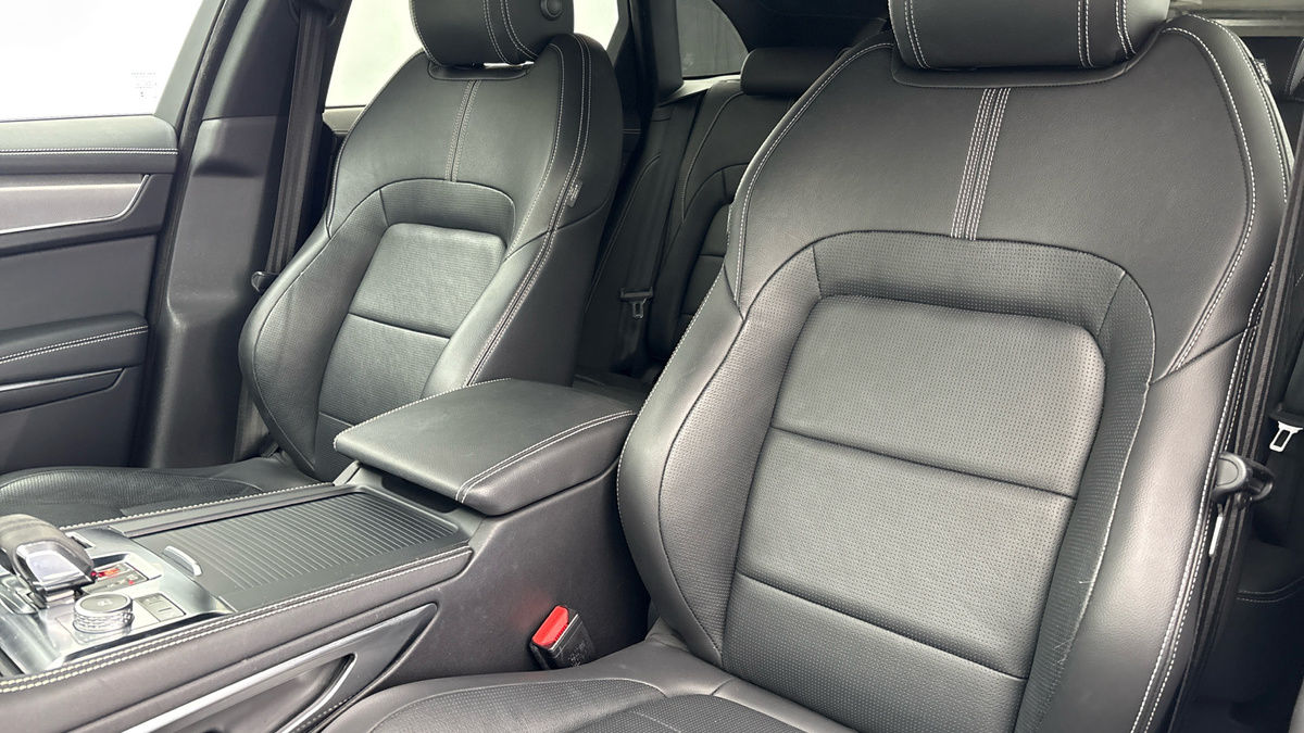 Used Jaguar F-Pace 2022 for sale - 76725445: Photo 7