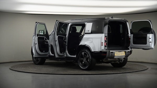Used Land Rover Defender 110 2022 for sale - 75631747: Photo 53