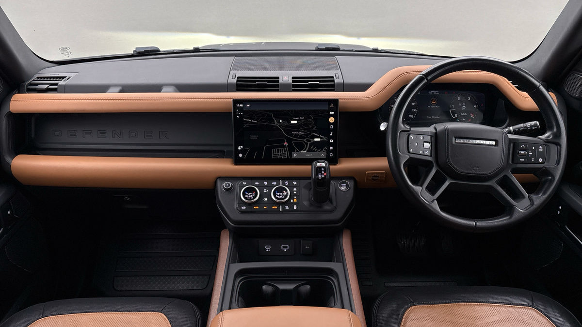 Used Land Rover Defender 2023 for sale - 77395048: Photo 12