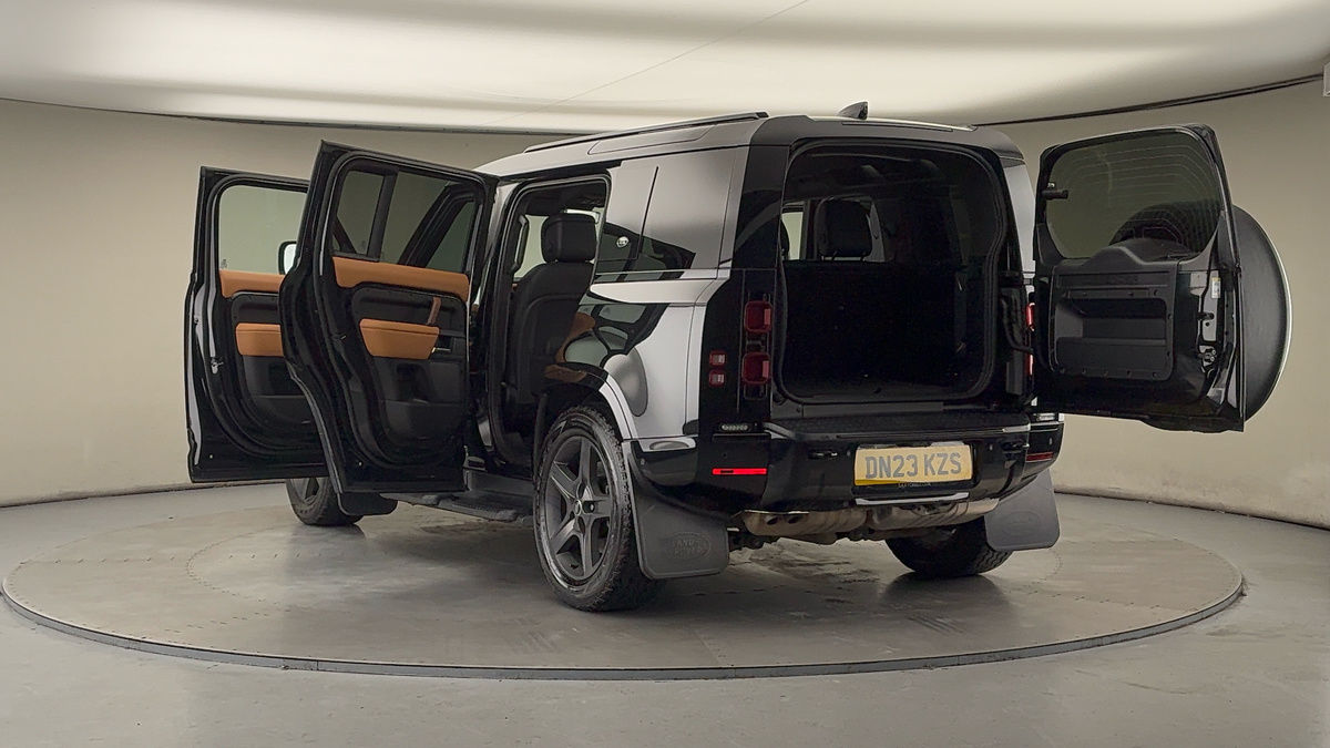 Used Land Rover Defender 2023 for sale - 77395048: Photo 23