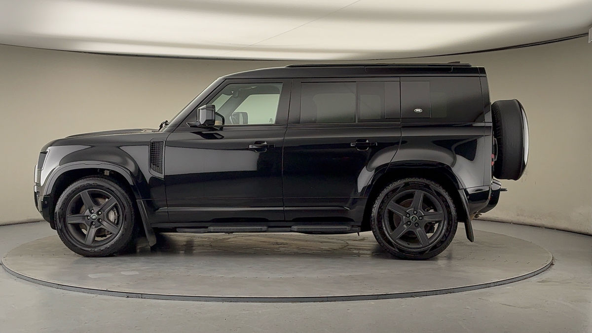 Used Land Rover Defender 2023 for sale - 77395048: Photo 27