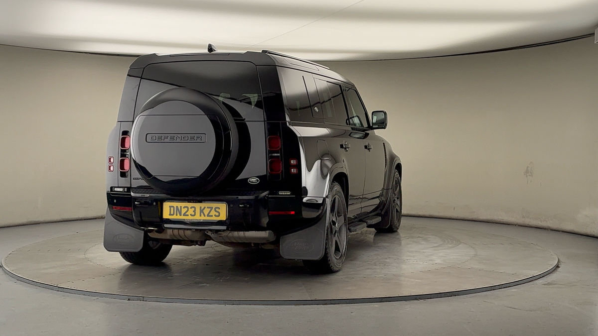 Used Land Rover Defender 2023 for sale - 77395048: Photo 40