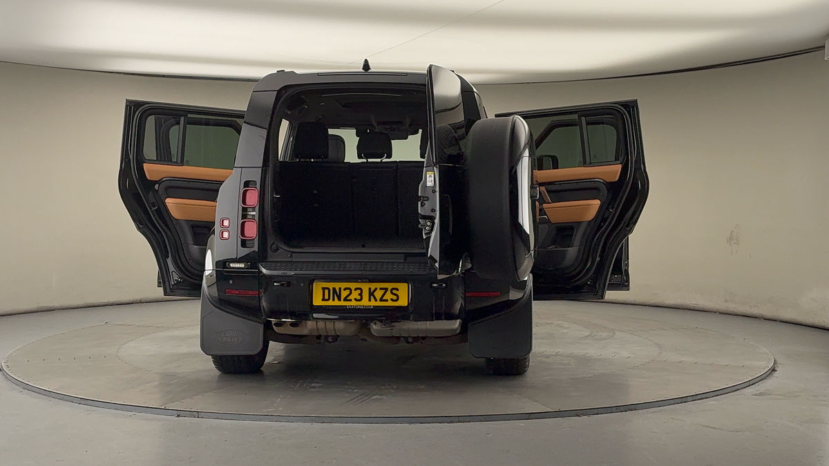 Used Land Rover Defender 2023 for sale - 77395048: Photo 60