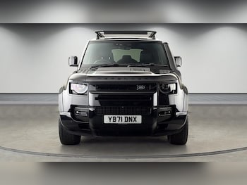 Used Land Rover Defender 110 2021 for sale - 78444077: Photo