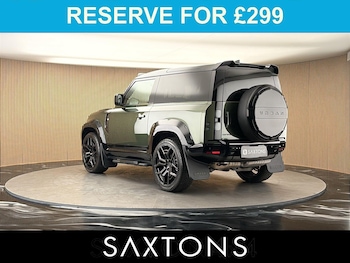 Used Land Rover Defender 90 2026 for sale - 79074960: Photo