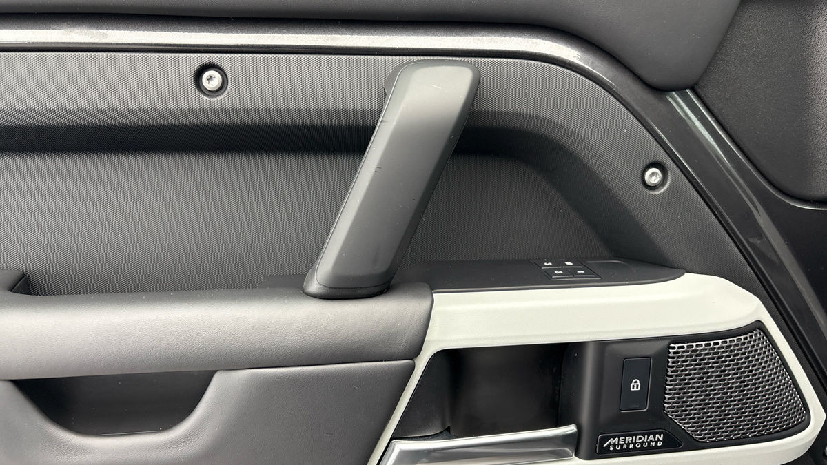 Used Land Rover Defender 110 2023 for sale - 75912458: Photo 19