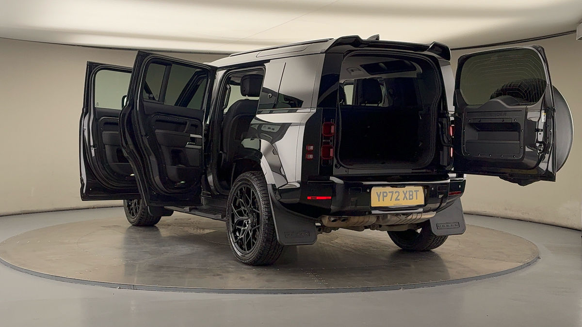 Used Land Rover Defender 110 2023 for sale - 75912458: Photo 23