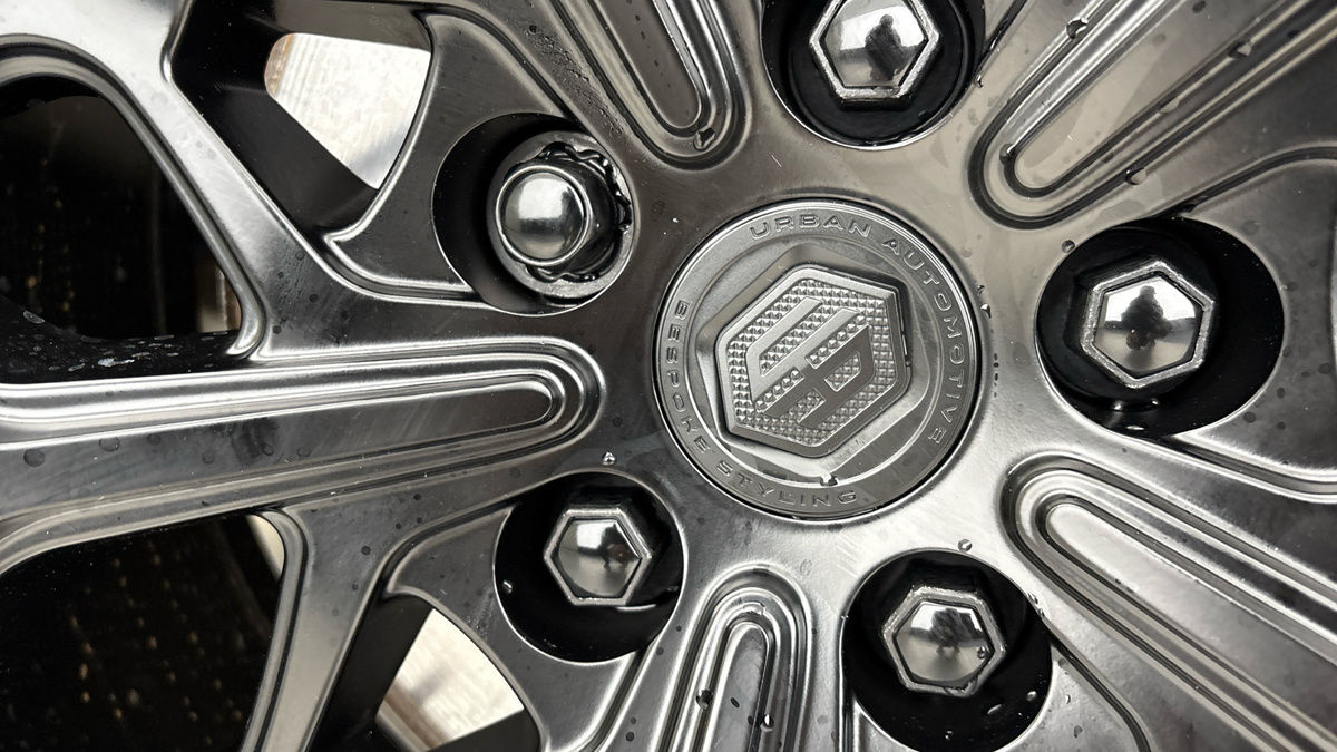 Used Land Rover Defender 110 2023 for sale - 75912458: Photo 26