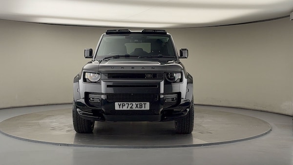 Used Land Rover Defender 110 2023 for sale - 75912458: Photo 3