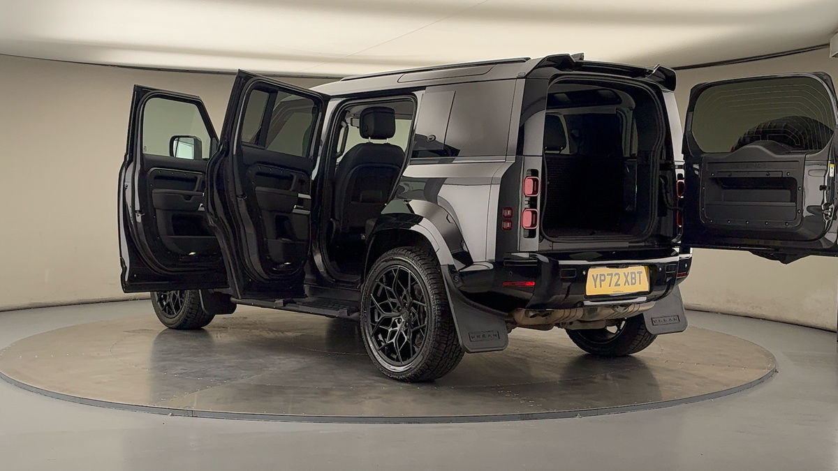 Used Land Rover Defender 110 2023 for sale - 75912458: Photo 47