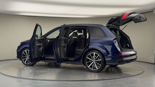 Used Audi Q7 2022 for sale - 76106455: Photo 46