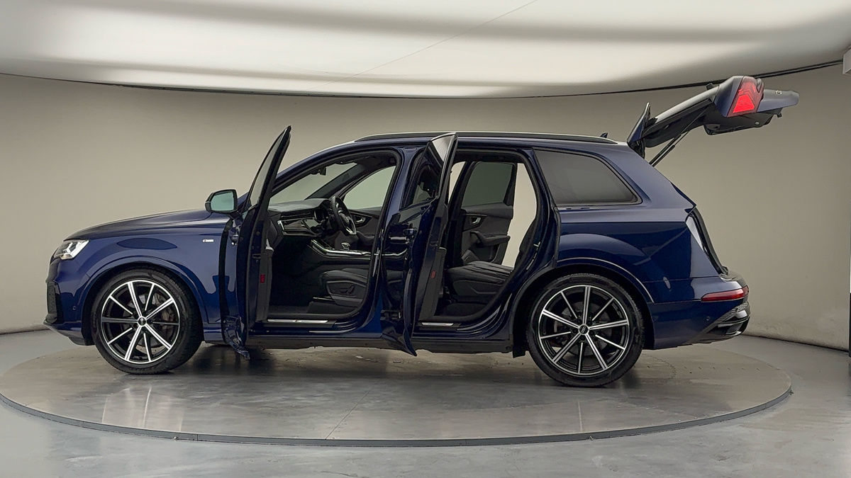 Used Audi Q7 2022 for sale - 76106455: Photo 47