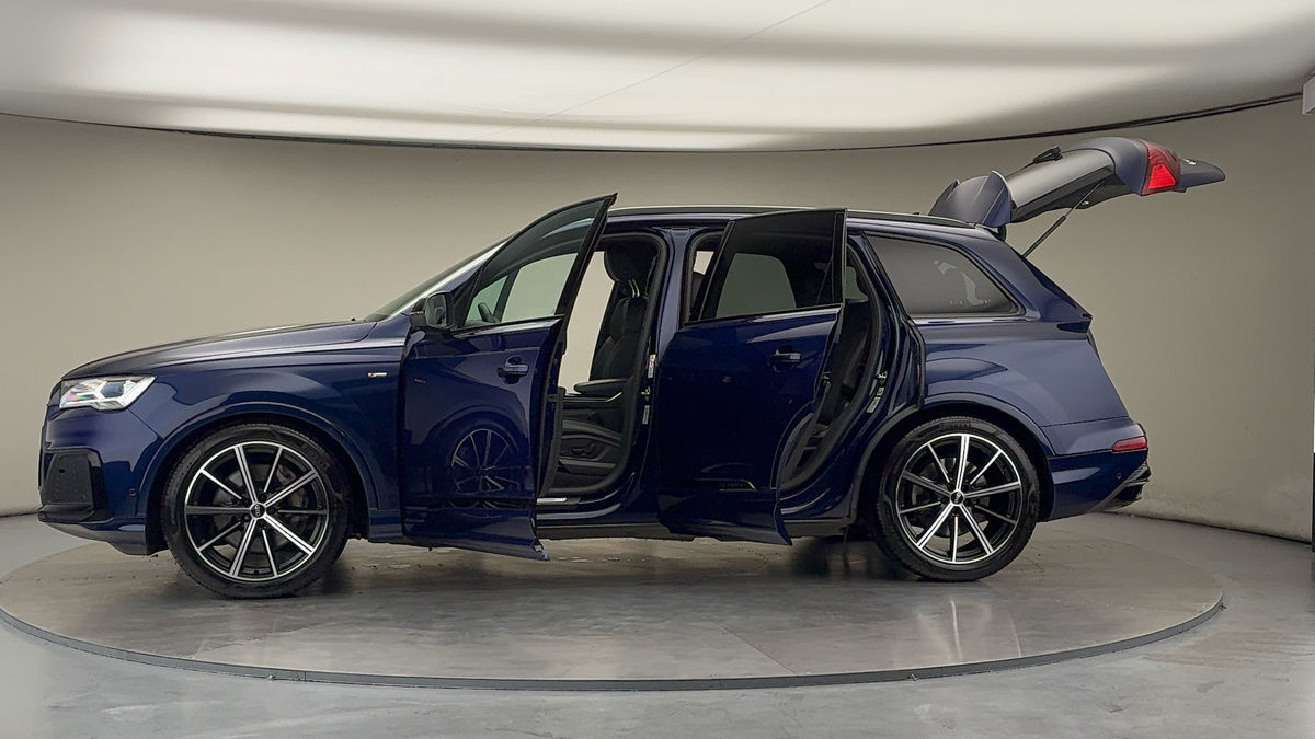 Used Audi Q7 2022 for sale - 76106455: Photo 48