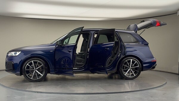 Used Audi Q7 2022 for sale - 76106455: Photo 48