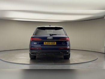 Used Audi Q7 2022 for sale - 76106455: Photo